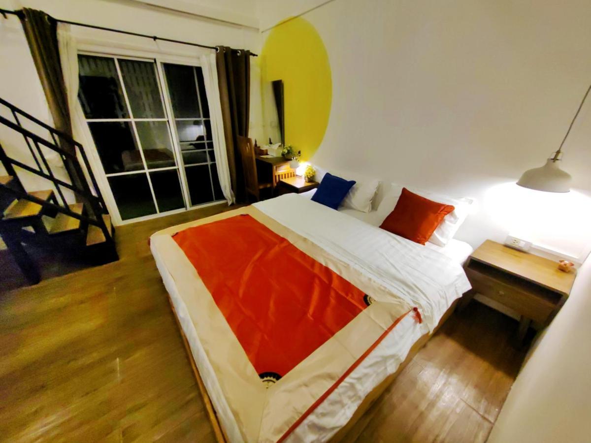 Chiang Mai Gate House Hotell Exteriör bild