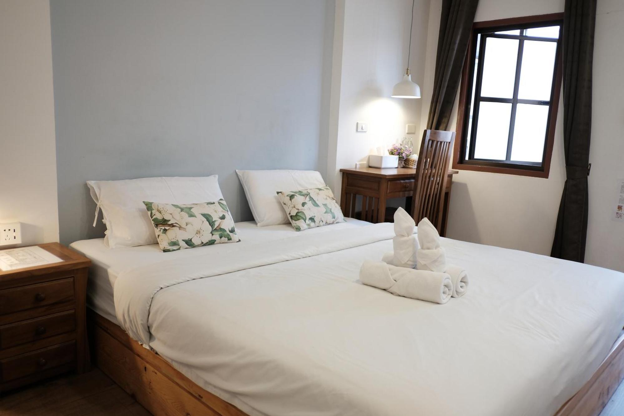 Chiang Mai Gate House Hotell Rum bild